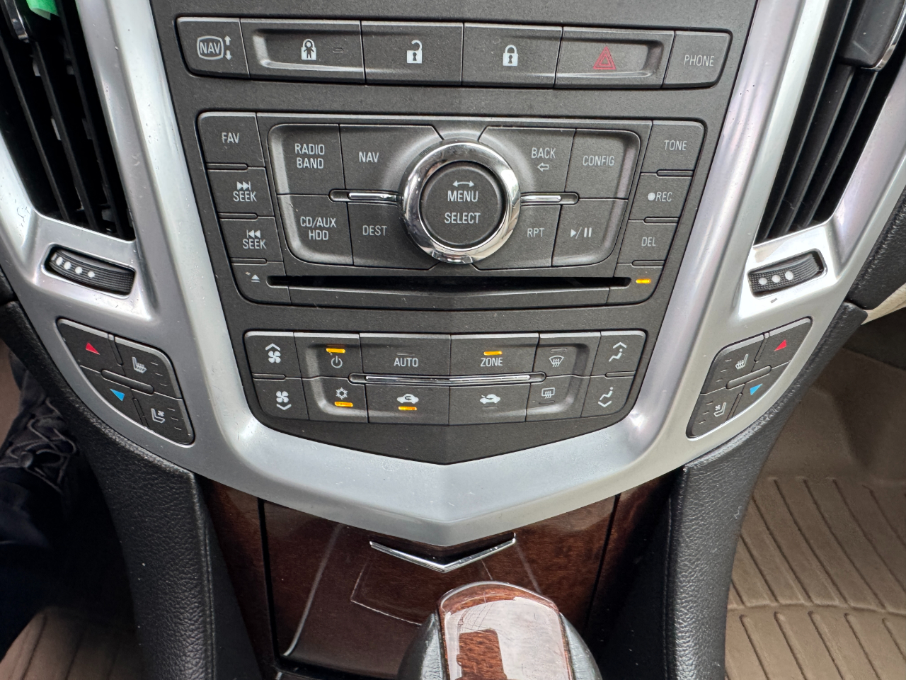 Cadillac SRX FWD 4dr Premium Collection 2011