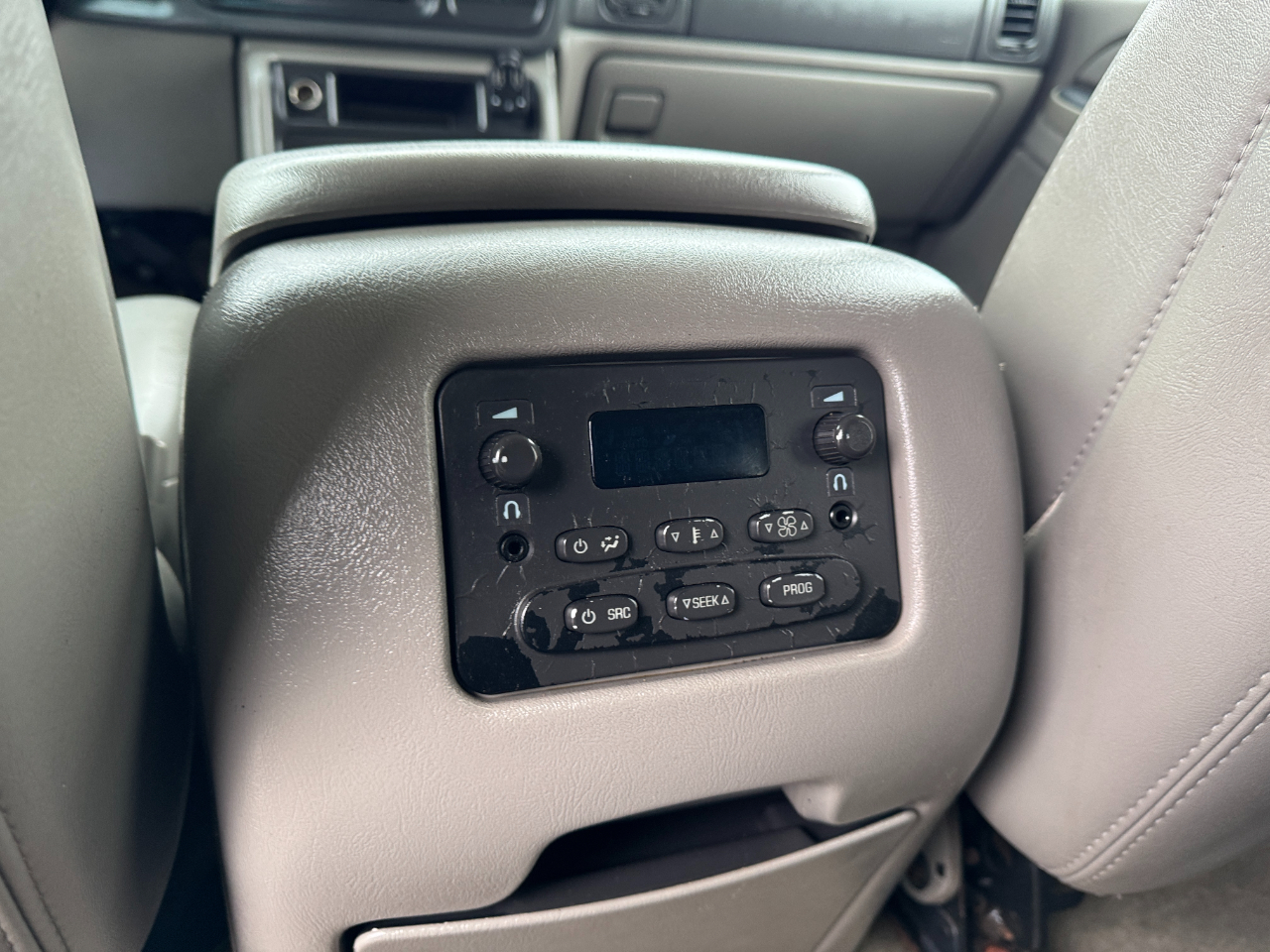 Chevrolet Suburban 4dr 1500 4WD LT 2006