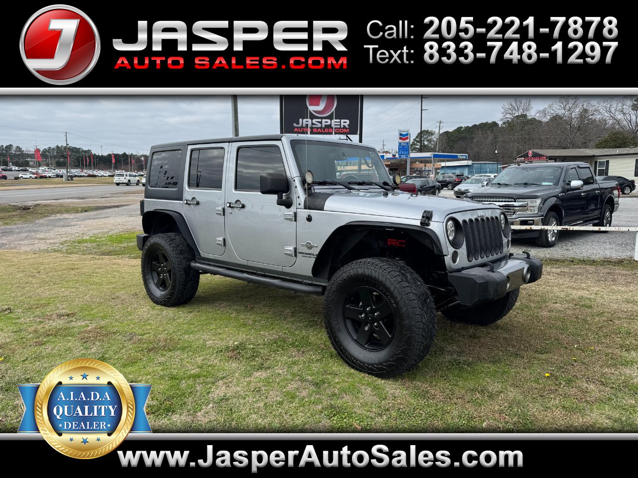 2015 Jeep Wrangler Unlimited Sport's photo