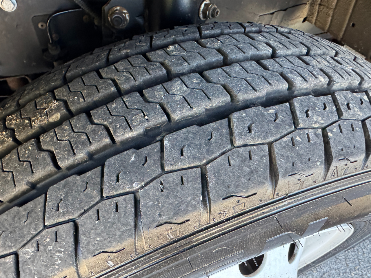 Ford Transit Chassis T-350 DRW 178" WB 9950 GVWR 2017