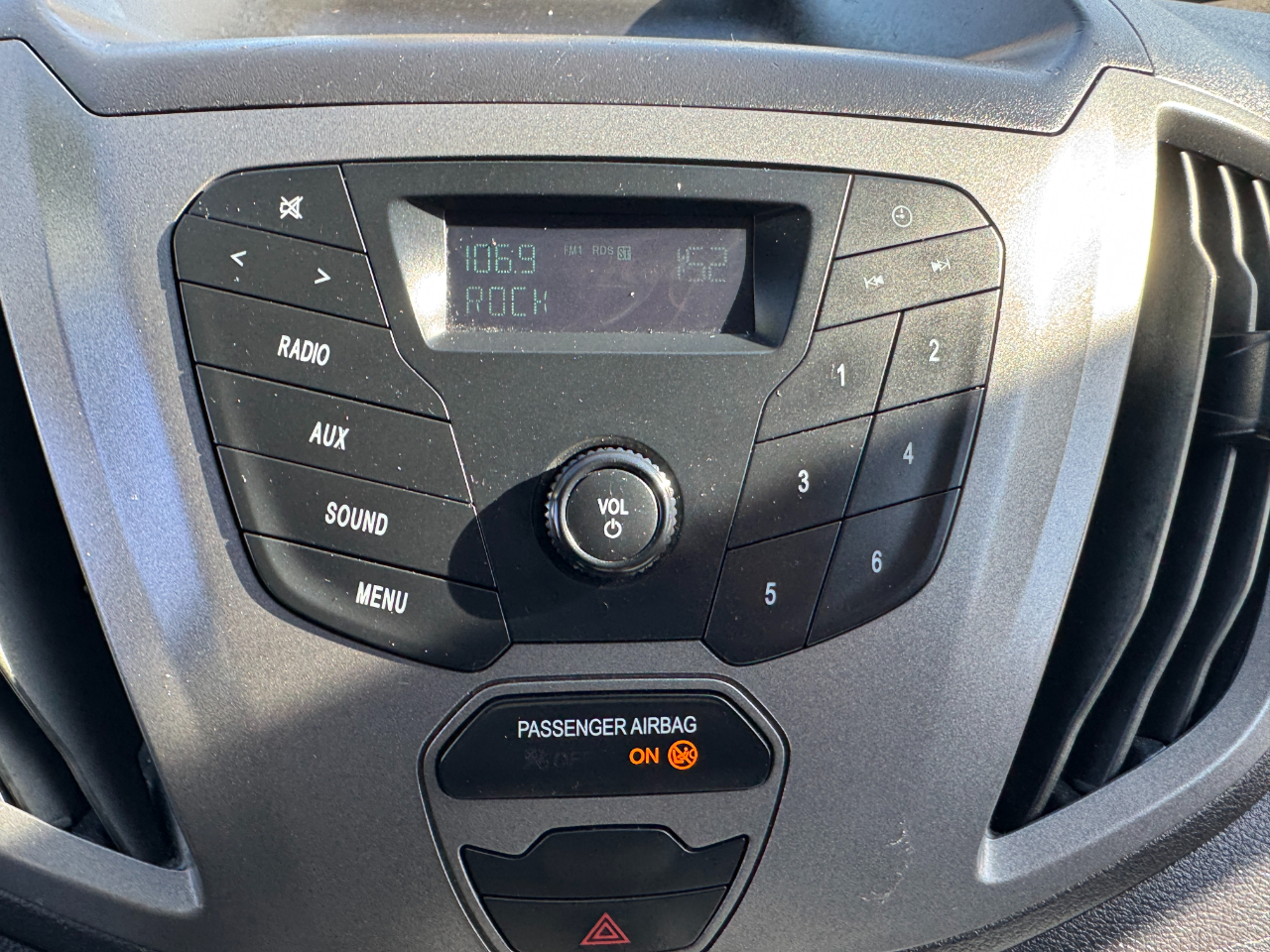 Ford Transit Chassis T-350 DRW 178" WB 9950 GVWR 2017