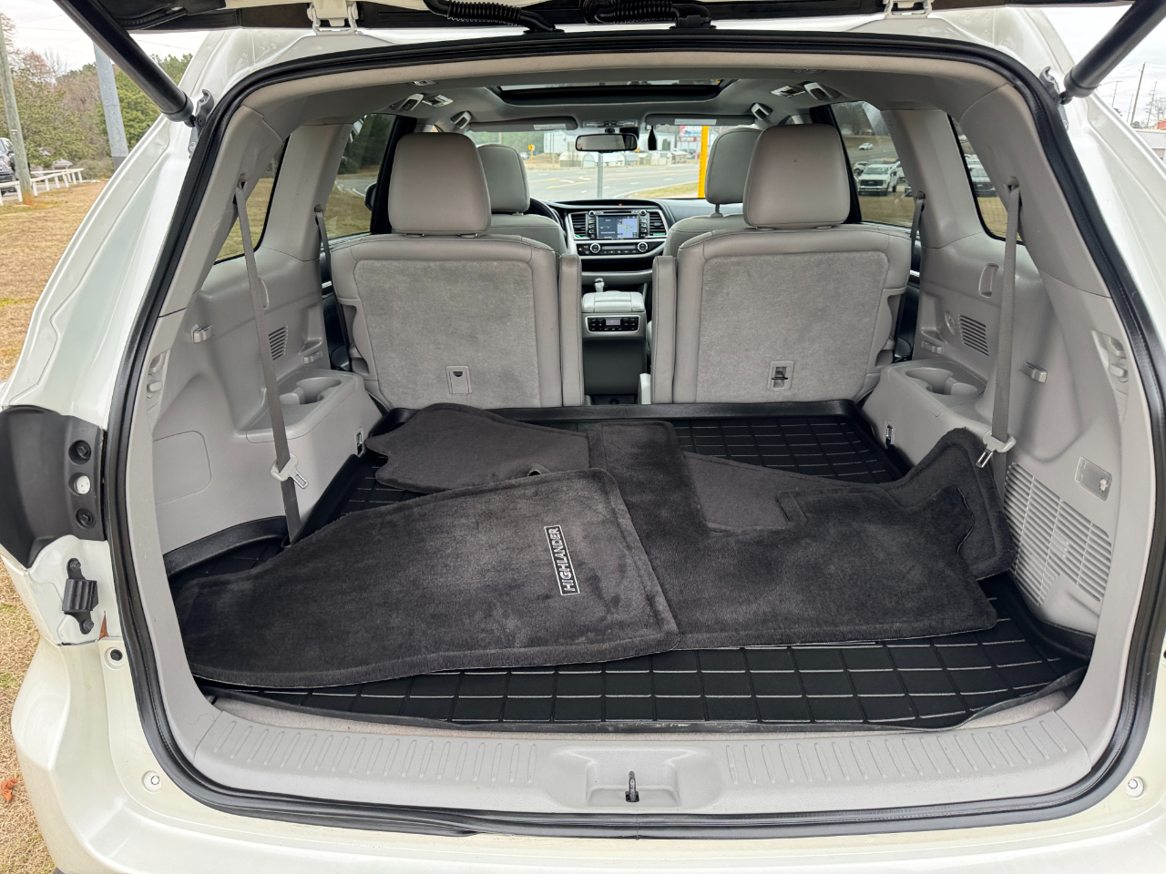 Toyota Highlander FWD 4dr V6 Limited (Natl) 2016