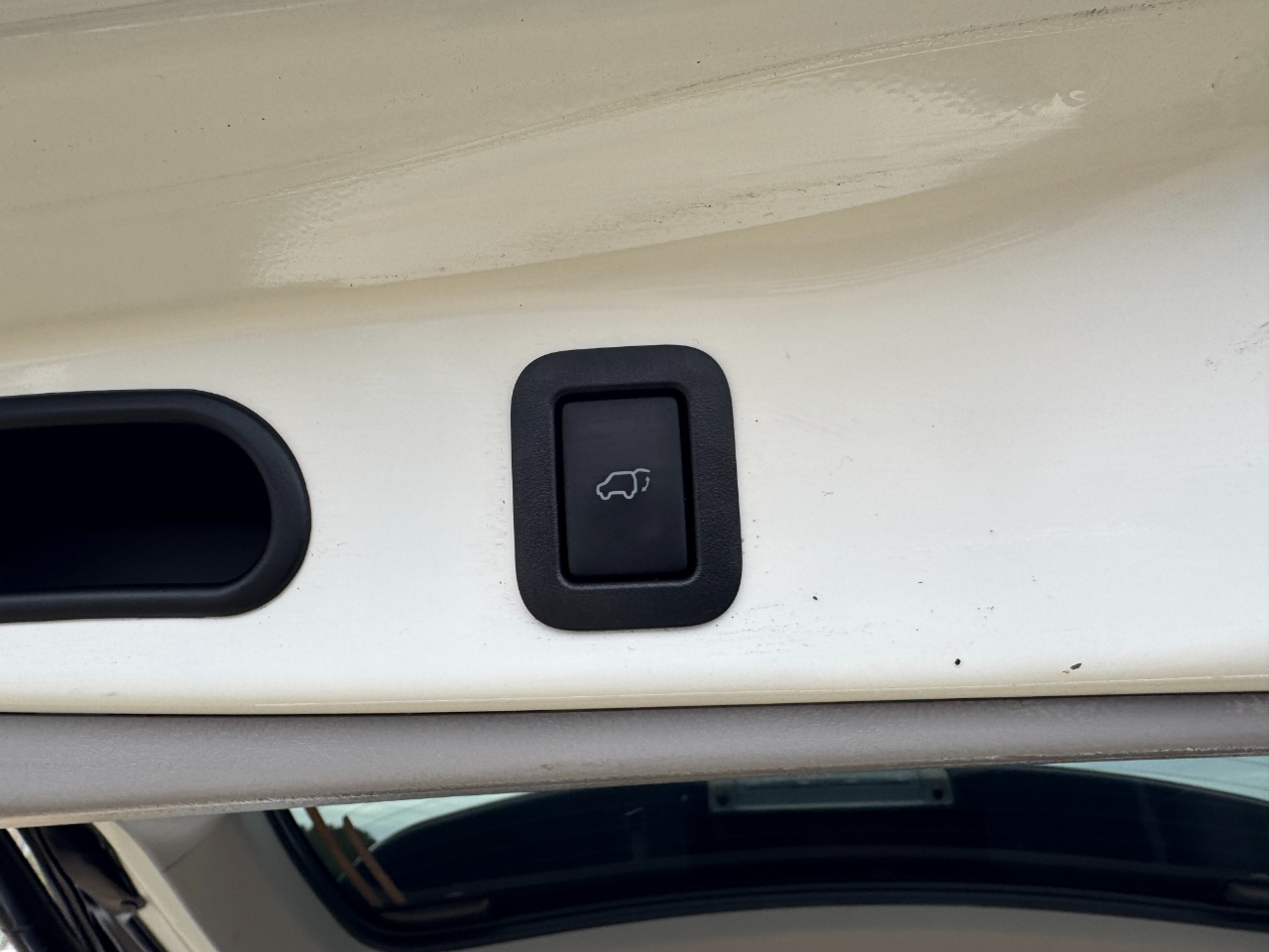 Toyota Highlander FWD 4dr V6 Limited (Natl) 2016