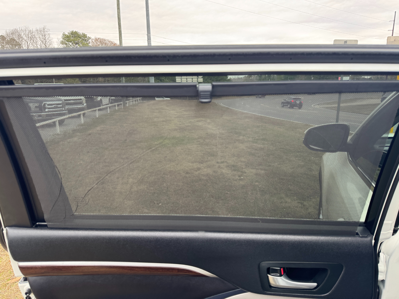 Toyota Highlander FWD 4dr V6 Limited (Natl) 2016