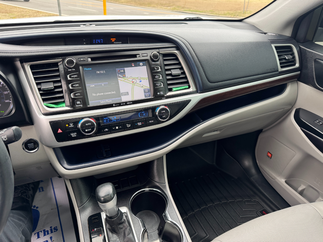 Toyota Highlander FWD 4dr V6 Limited (Natl) 2016