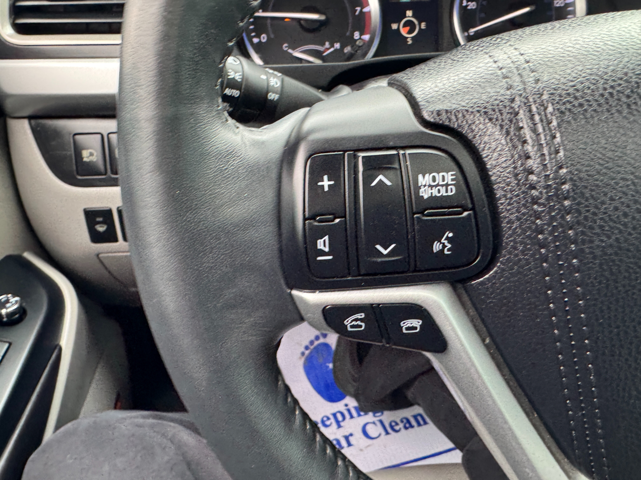 Toyota Highlander FWD 4dr V6 Limited (Natl) 2016