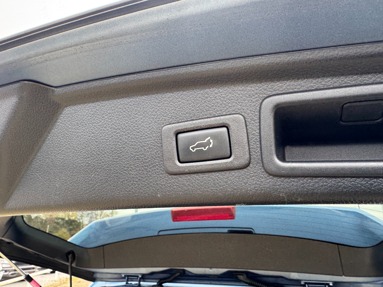 Subaru Forester 2.5i Limited CVT 2017