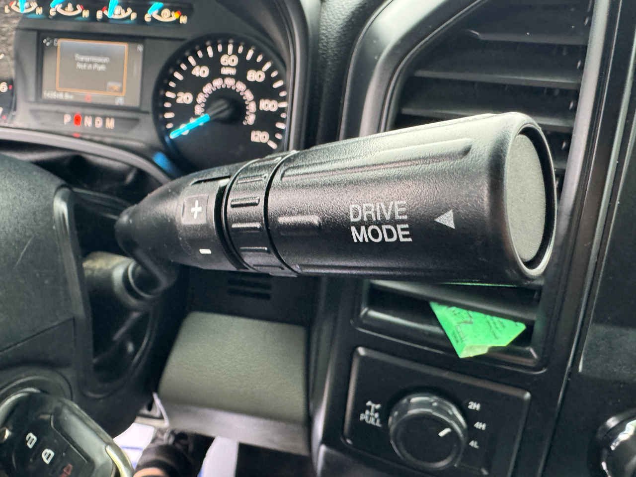 Ford F-150 STX 4WD SuperCrew 5.5' Box 2018