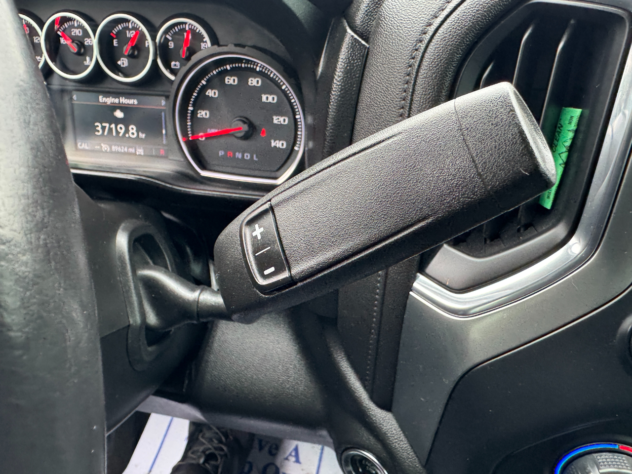 Chevrolet Silverado 1500 4WD Crew Cab 147" LT 2019