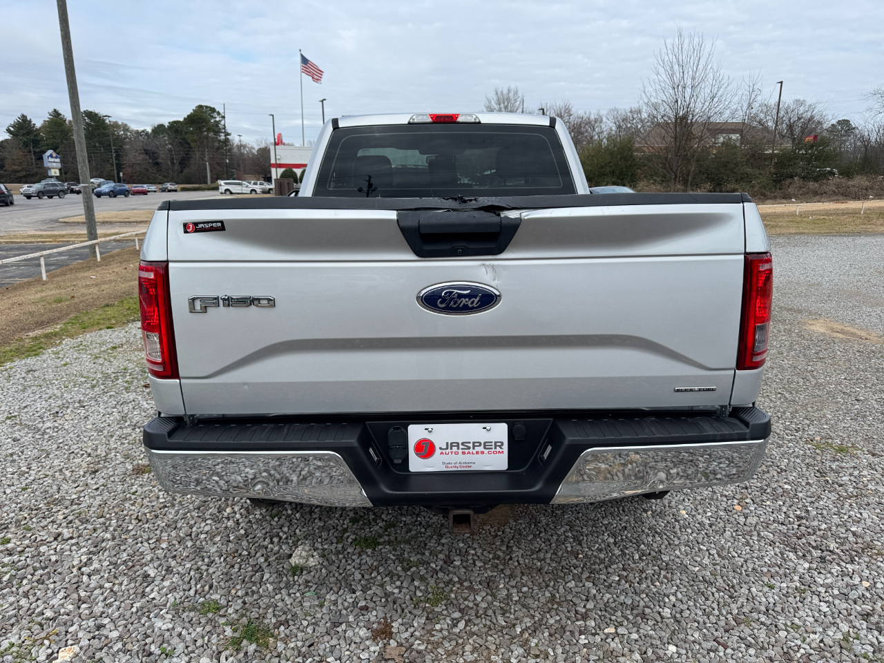 Ford F-150 2WD Reg Cab 141" XLT 2016