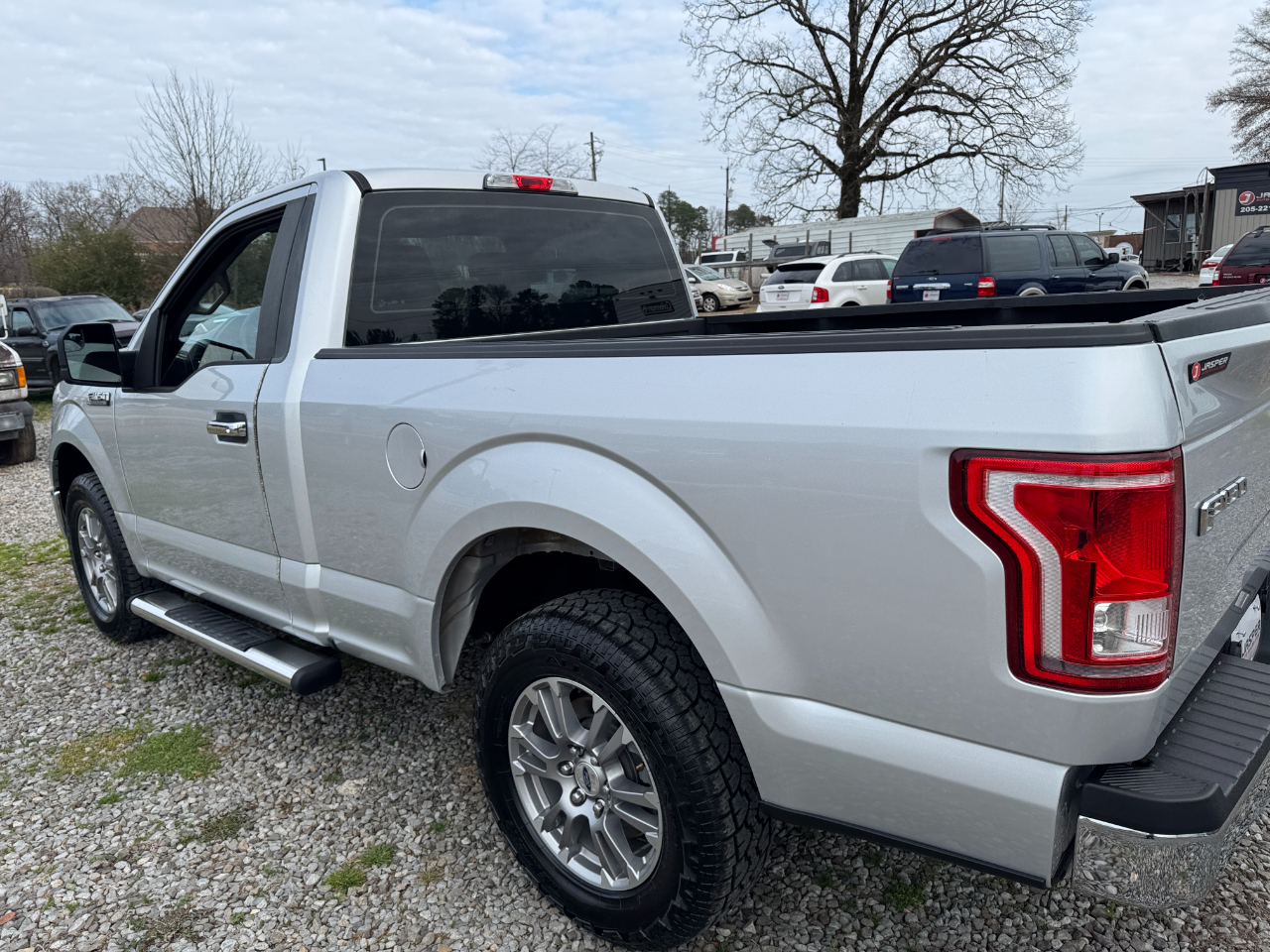 Ford F-150 2WD Reg Cab 141" XLT 2016