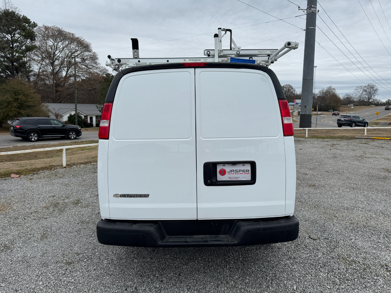 Chevrolet Express Cargo Van RWD 2500 135" 2021