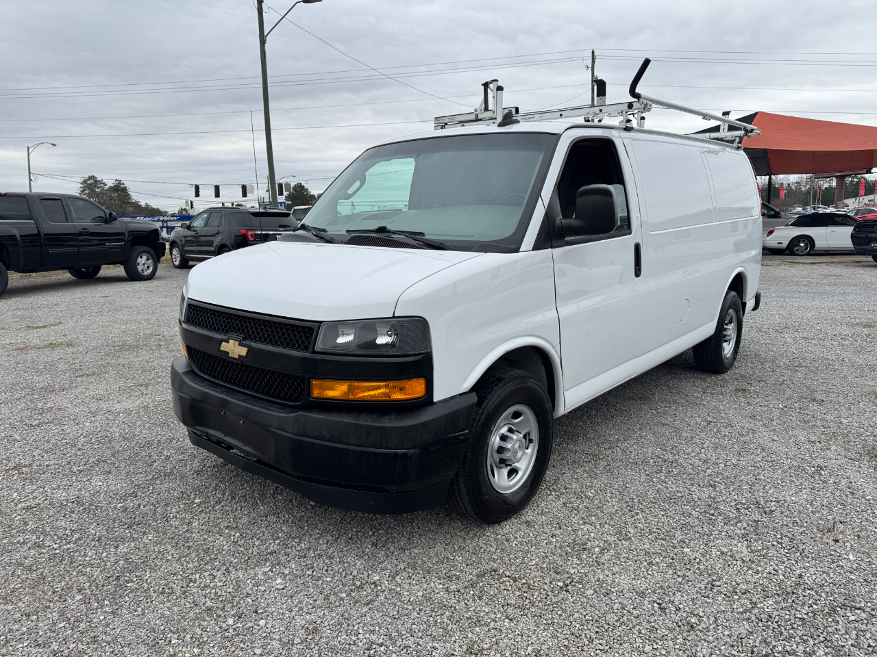 Chevrolet Express Cargo Van RWD 2500 135" 2021