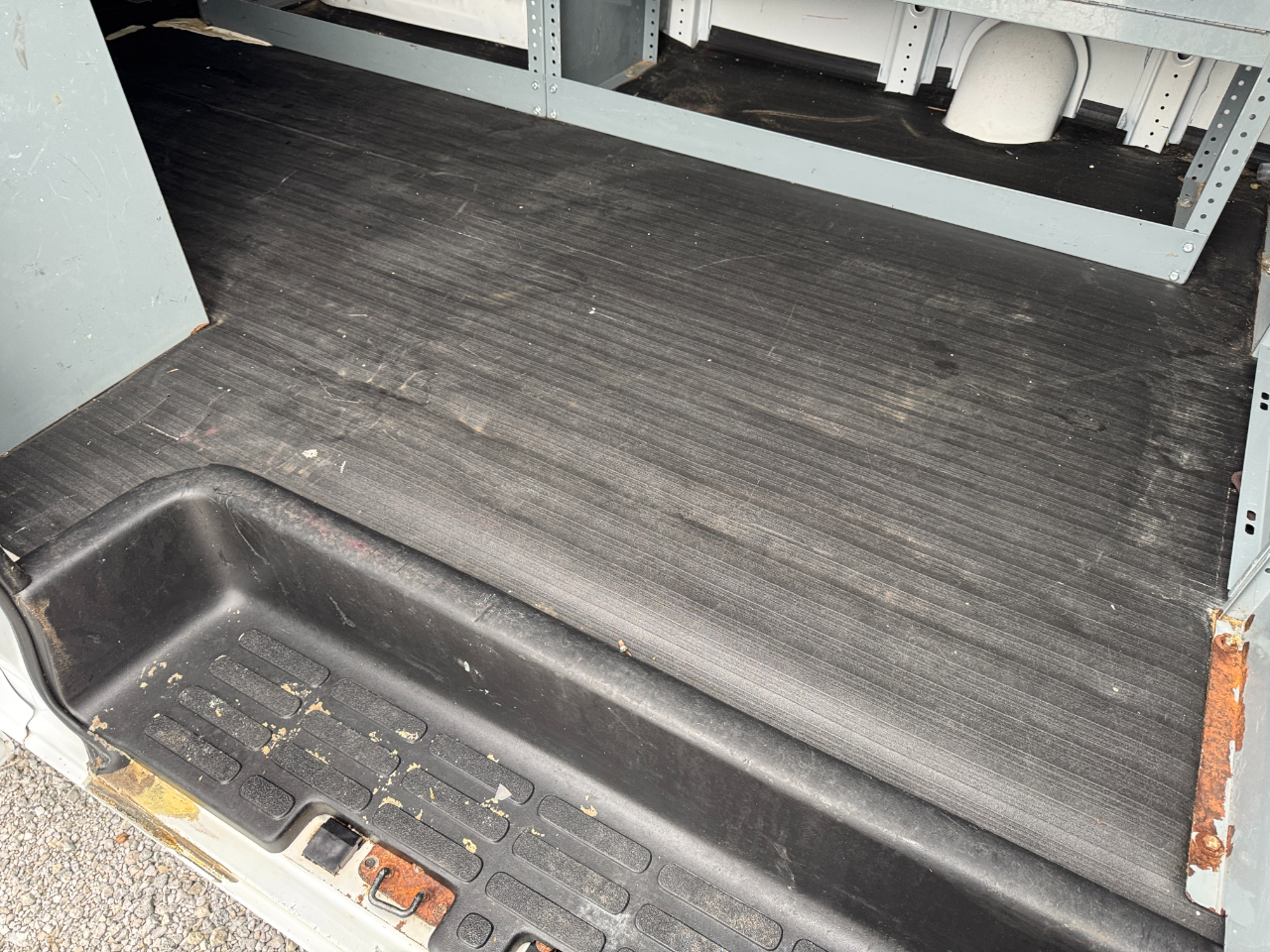 Chevrolet Express Cargo Van RWD 2500 135" 2021