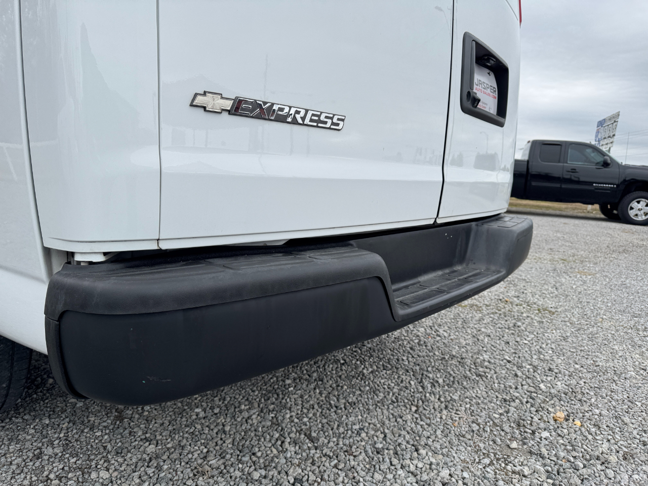 Chevrolet Express Cargo Van RWD 2500 135" 2021