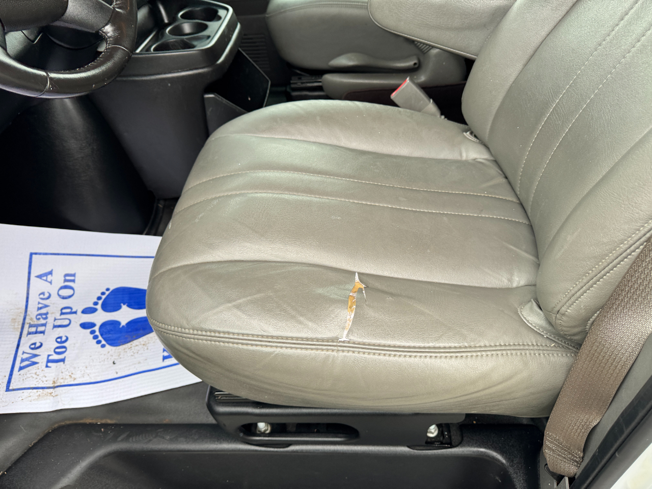 Chevrolet Express Cargo Van RWD 2500 135" 2021