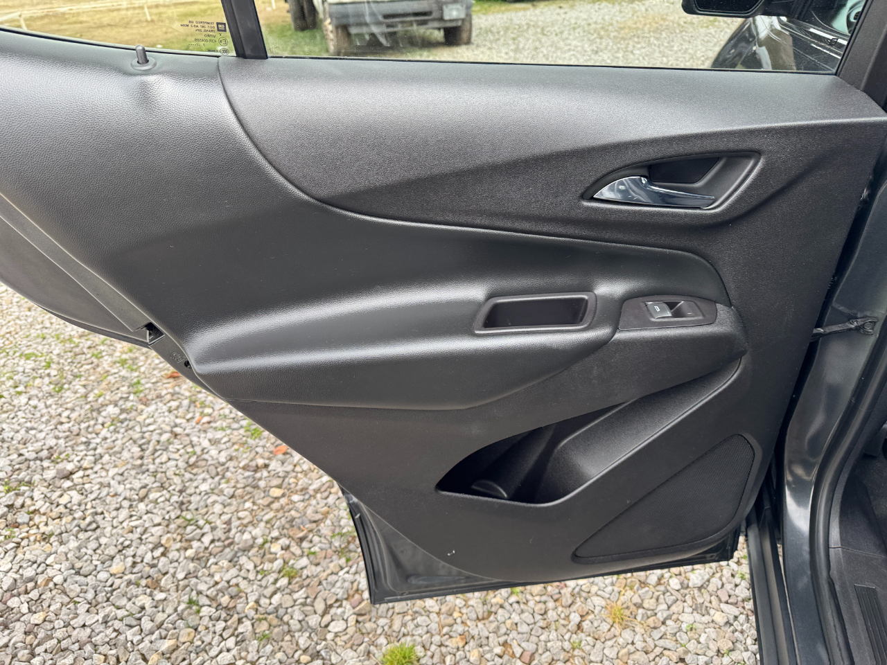 Chevrolet Equinox FWD 4dr LT w/2LT 2018