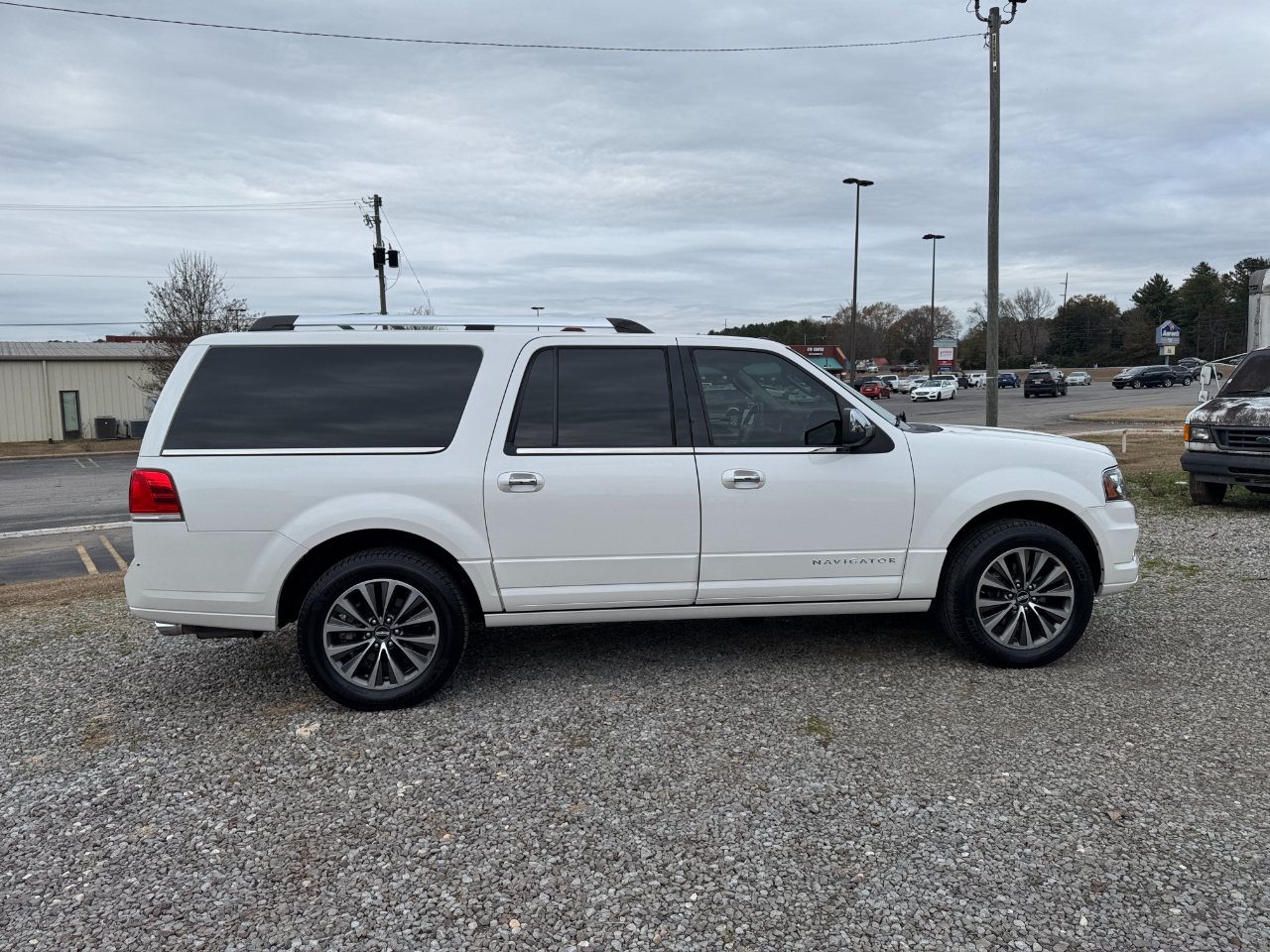 Lincoln Navigator L 2WD 4dr 2015