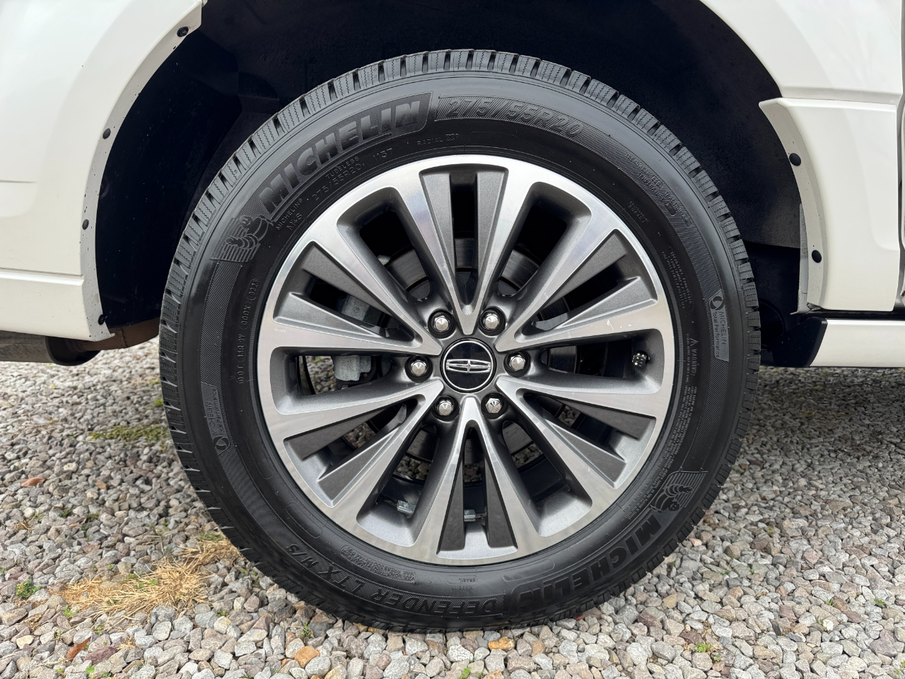 Lincoln Navigator L 2WD 4dr 2015