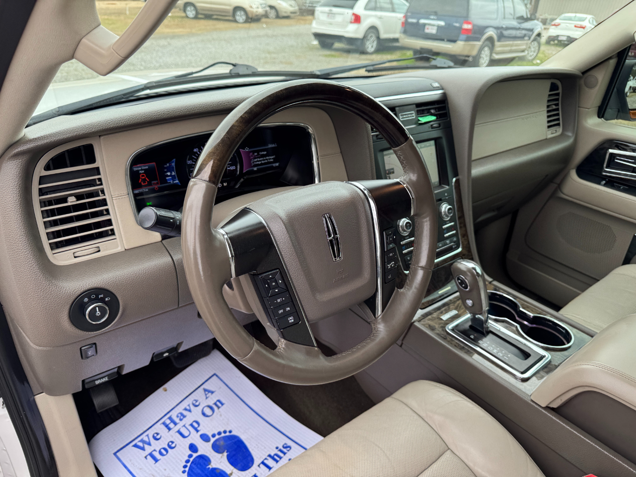 Lincoln Navigator L 2WD 4dr 2015