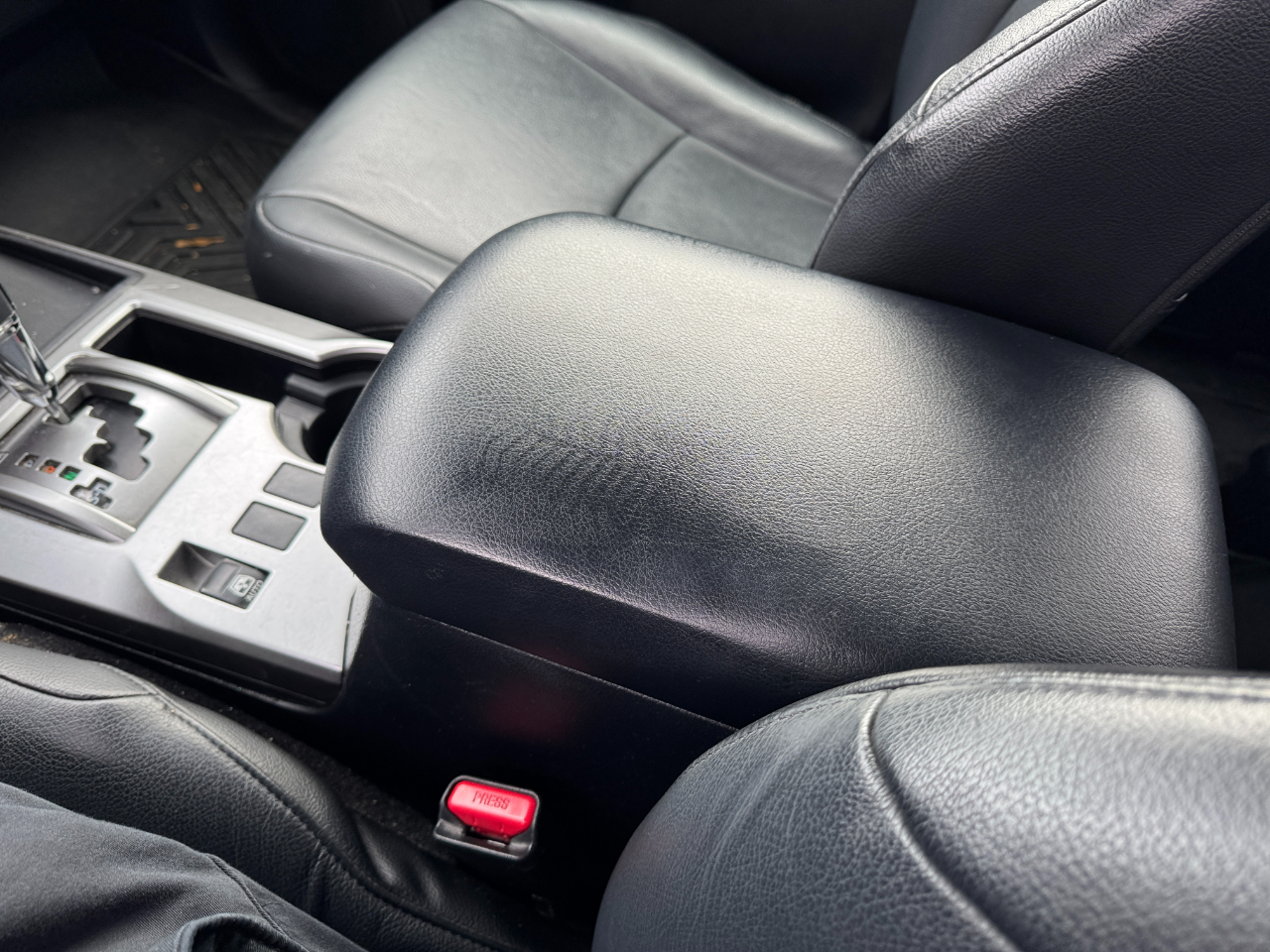 Toyota 4Runner RWD 4dr V6 SR5 Premium (Natl) 2016