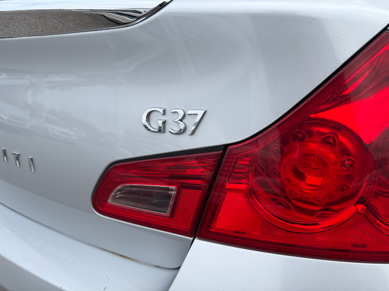 Infiniti G37 Sedan 4dr Journey RWD 2009