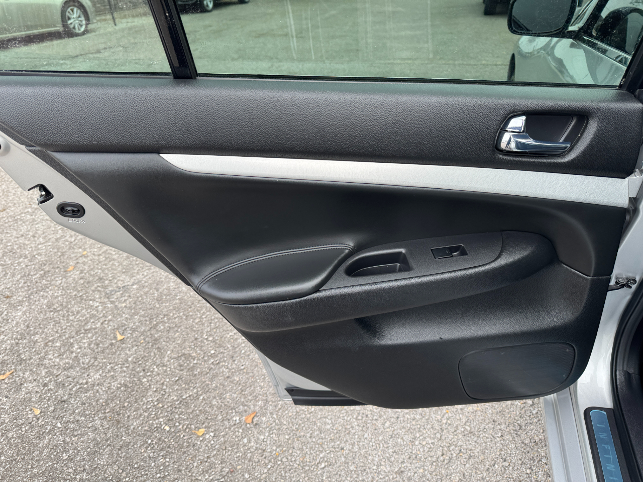 Infiniti G37 Sedan 4dr Journey RWD 2009