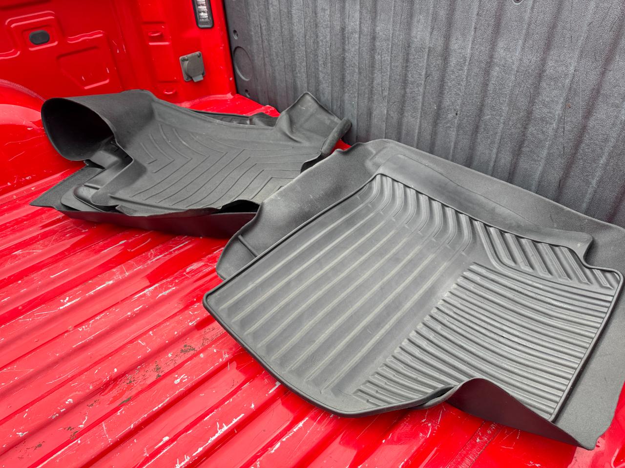 Chevrolet Silverado 1500 2WD Crew Cab 147" Custom 2021