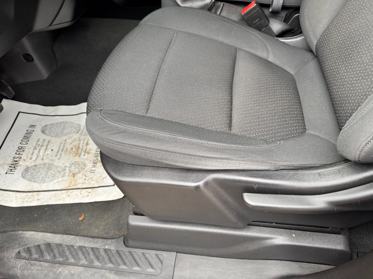 Chevrolet Silverado 1500 2WD Crew Cab 147" Custom 2021