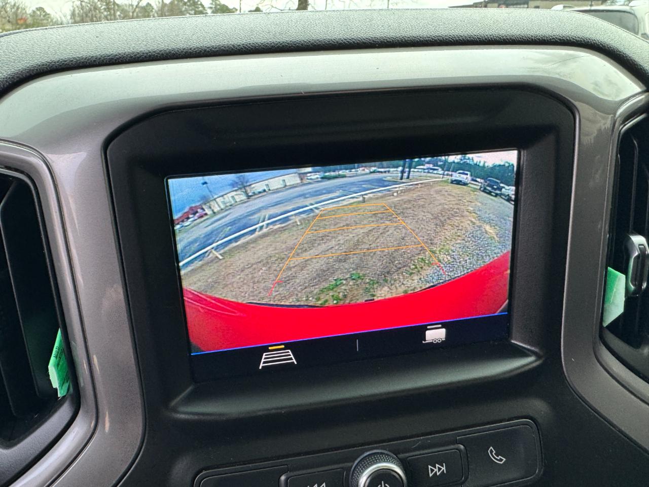 Chevrolet Silverado 1500 2WD Crew Cab 147" Custom 2021