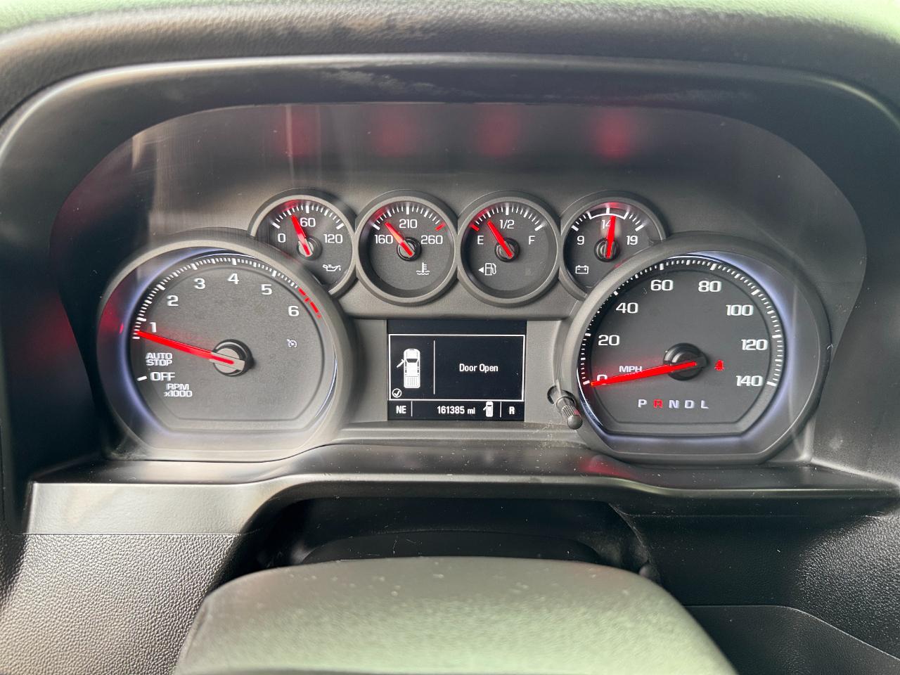 Chevrolet Silverado 1500 2WD Crew Cab 147" Custom 2021