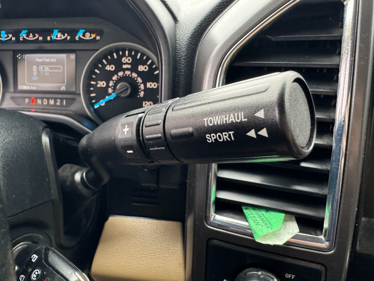 Ford F-150 2WD SuperCrew 157" XLT 2016