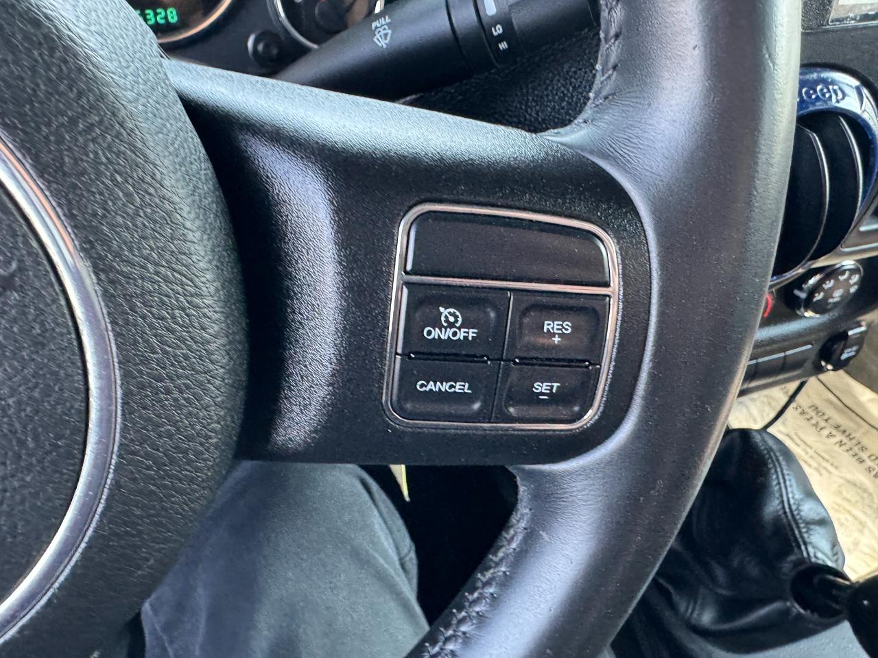 Jeep Wrangler Unlimited 4WD 4dr Sport 2014