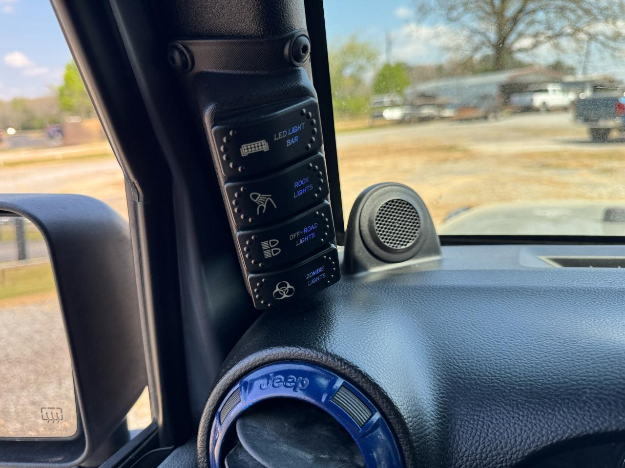 Jeep Wrangler Unlimited 4WD 4dr Sport 2014