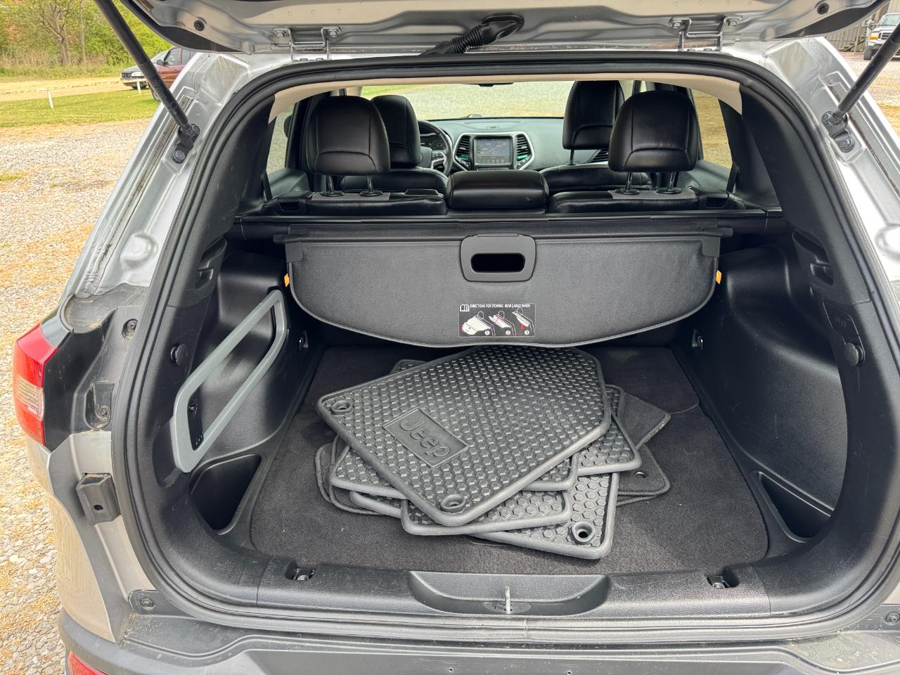 Jeep Cherokee 4WD 4dr Limited 2014