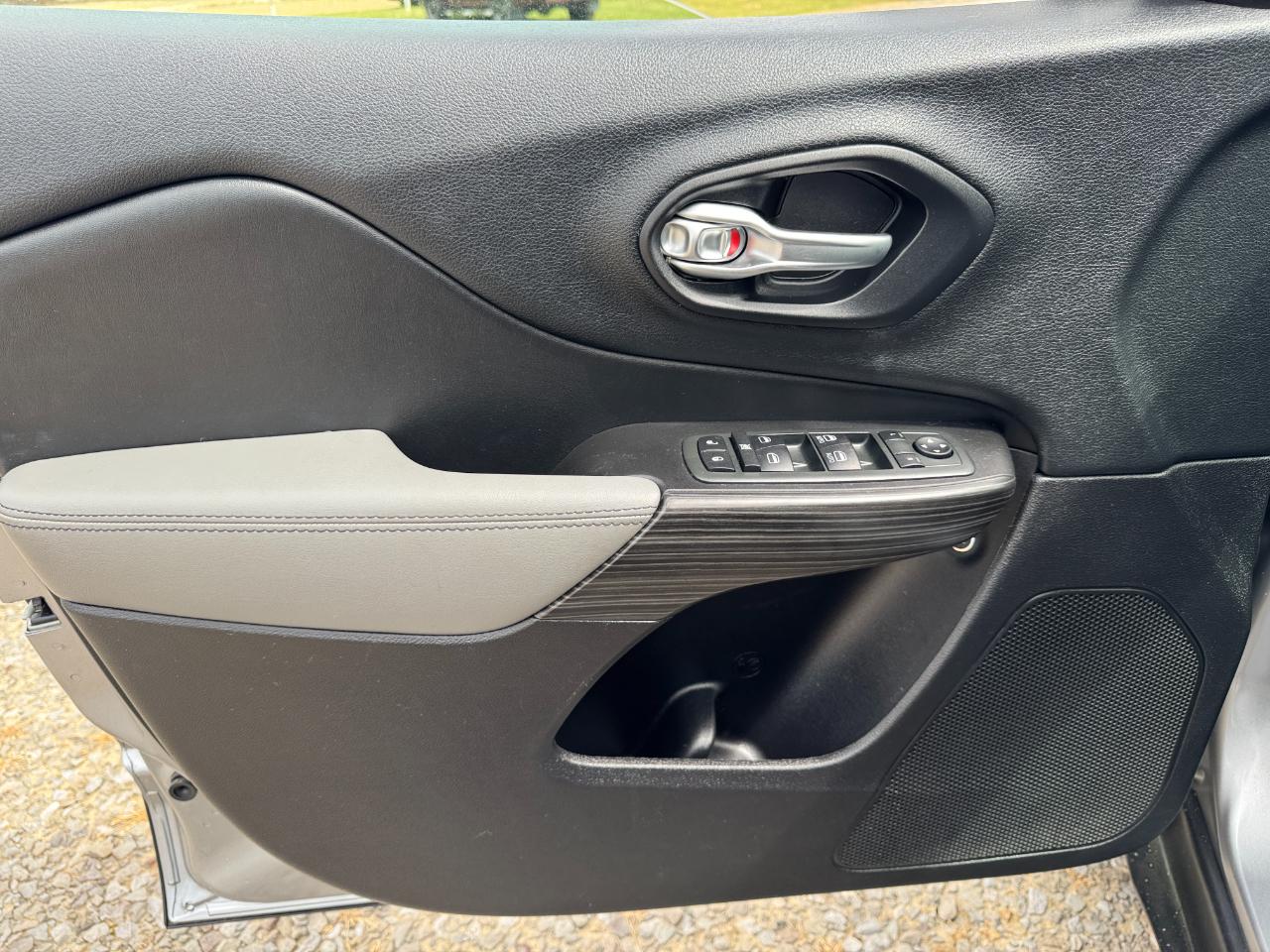 Jeep Cherokee 4WD 4dr Limited 2014