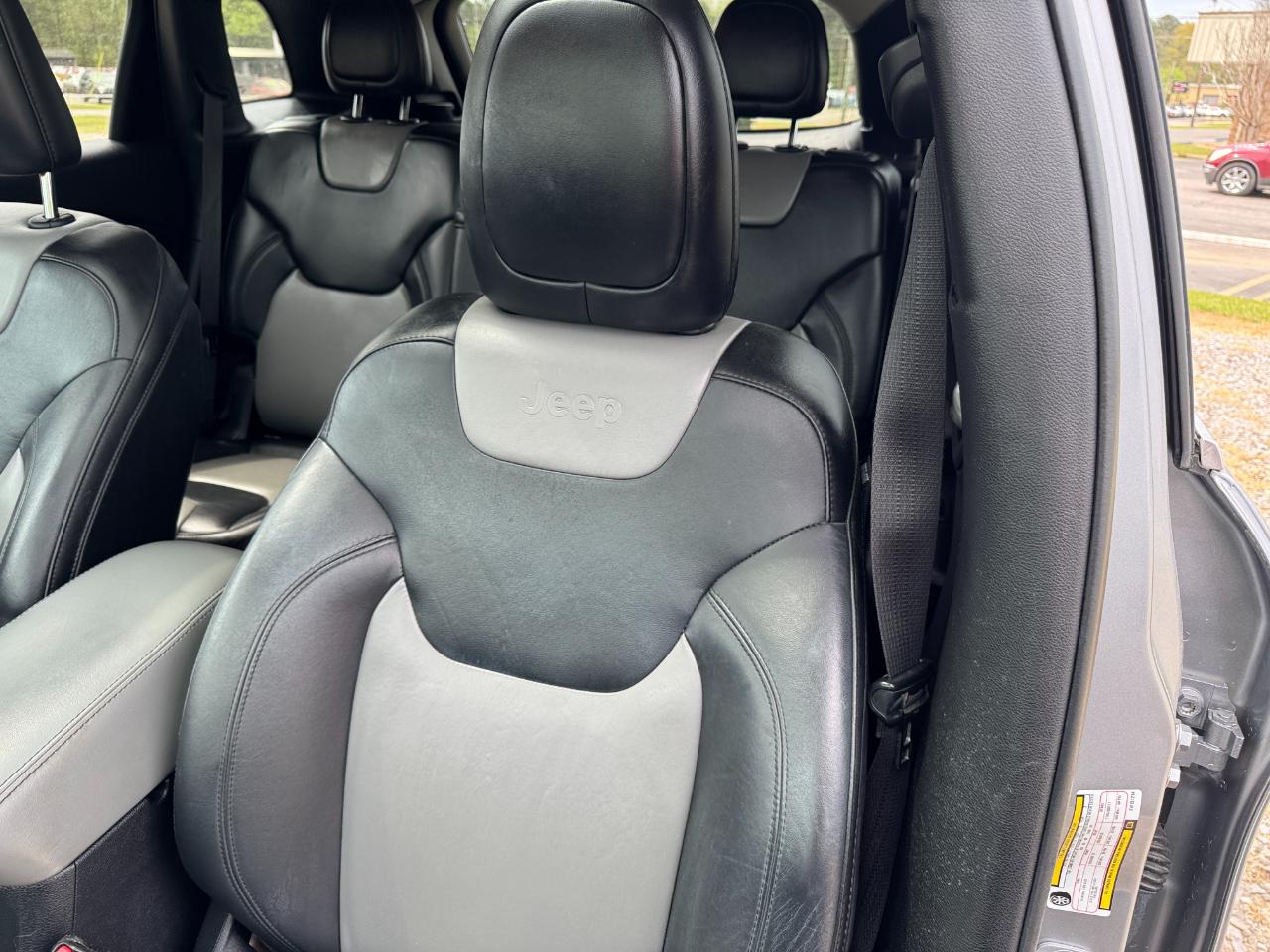 Jeep Cherokee 4WD 4dr Limited 2014