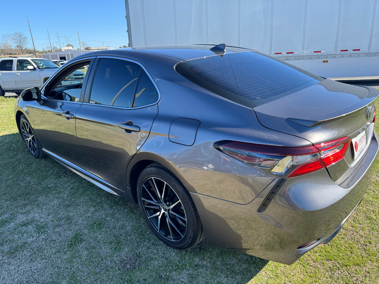 Toyota Camry SE Nightshade Auto (Natl) 2021