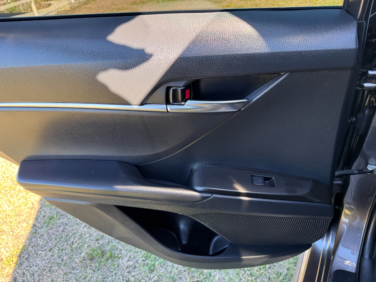 Toyota Camry SE Nightshade Auto (Natl) 2021