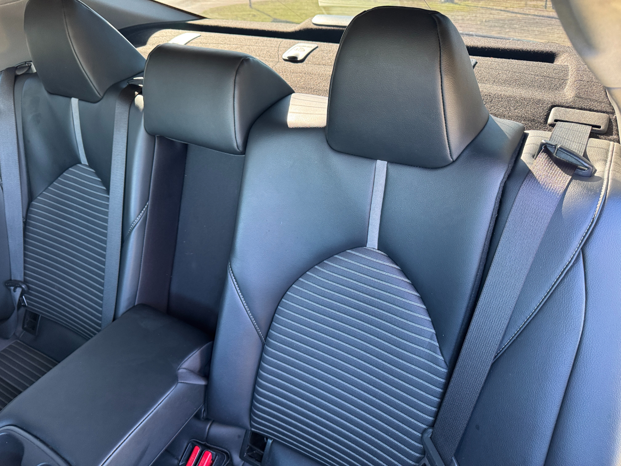 Toyota Camry SE Nightshade Auto (Natl) 2021