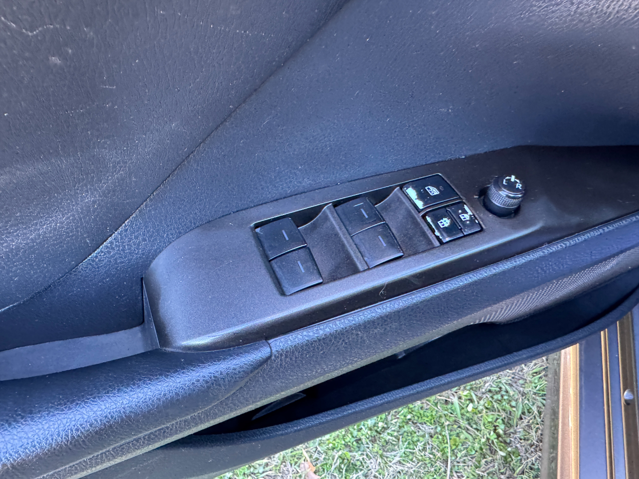 Toyota Camry SE Nightshade Auto (Natl) 2021