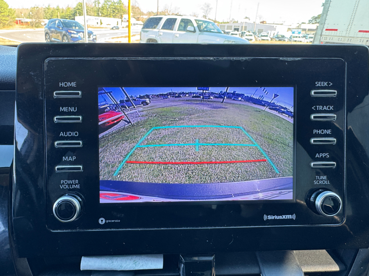 Toyota Camry SE Nightshade Auto (Natl) 2021