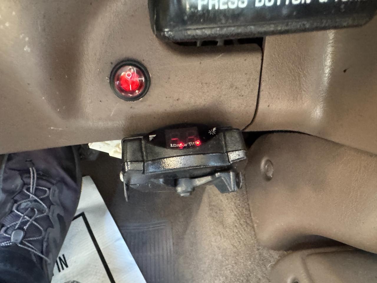 Toyota Tacoma DoubleCab PreRunner V6 Auto (Natl) 2002