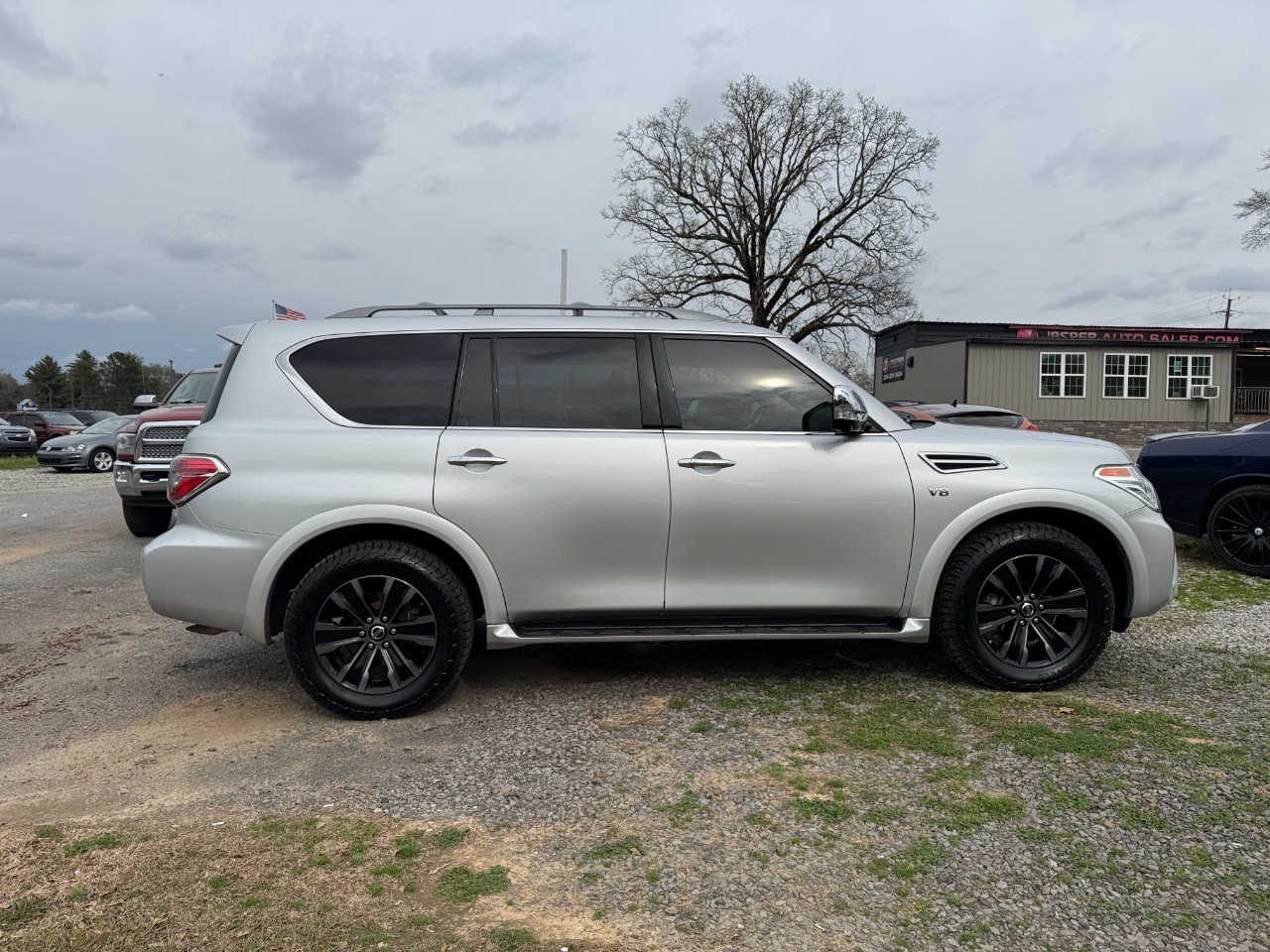 Nissan Armada 4x2 Platinum 2019