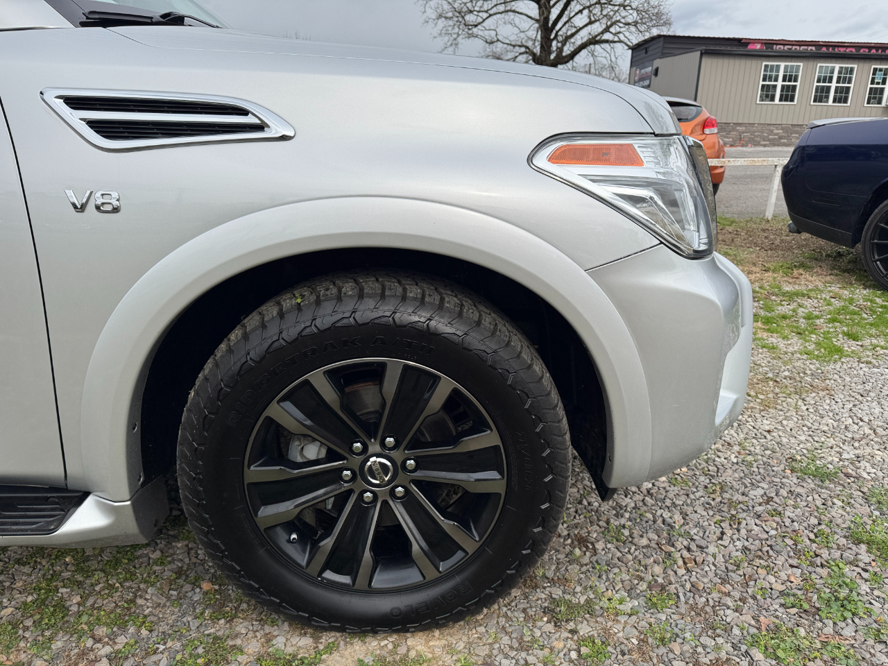 Nissan Armada 4x2 Platinum 2019
