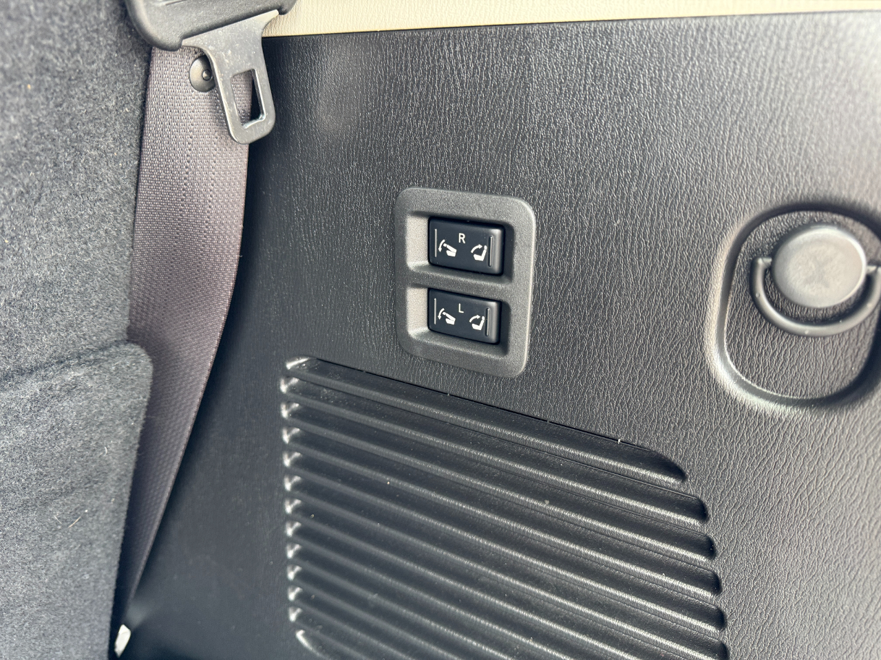 Nissan Armada 4x2 Platinum 2019