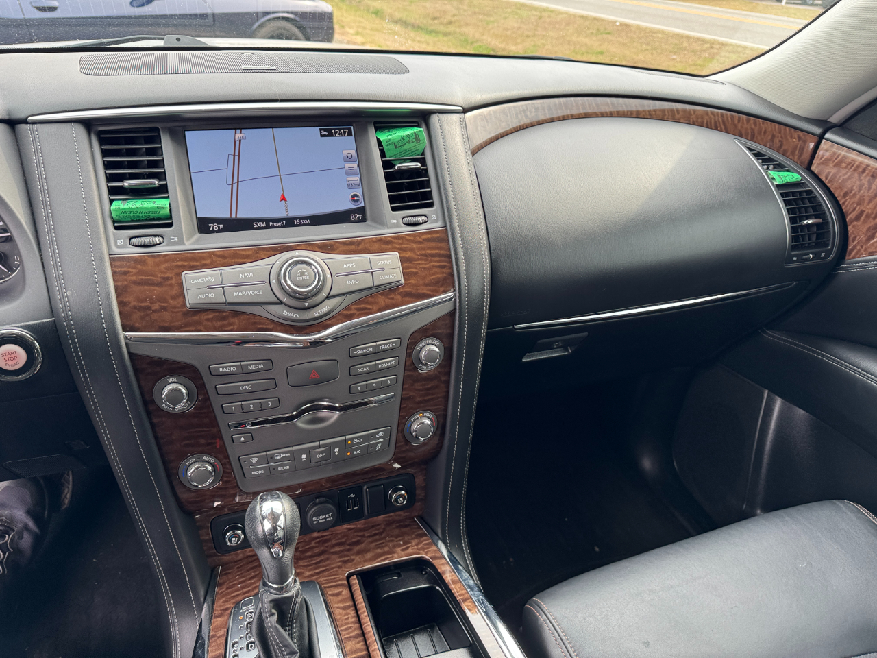 Nissan Armada 4x2 Platinum 2019