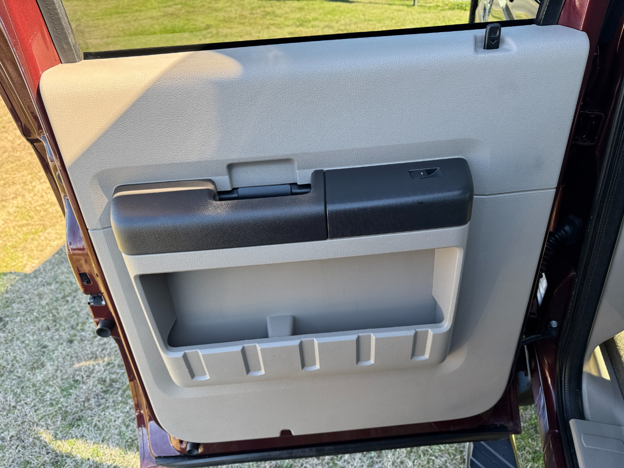 Ford Super Duty F-250 SRW 4WD Crew Cab 156" XLT 2010