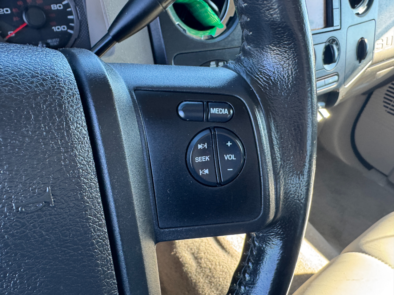 Ford Super Duty F-250 SRW 4WD Crew Cab 156" XLT 2010