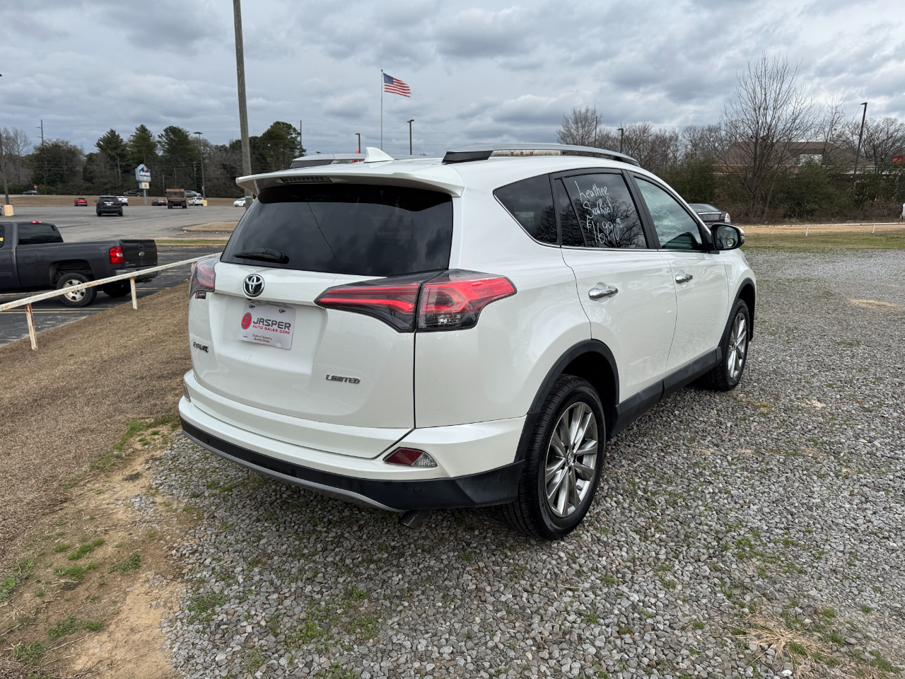 Toyota RAV4 Limited FWD (Natl) 2018